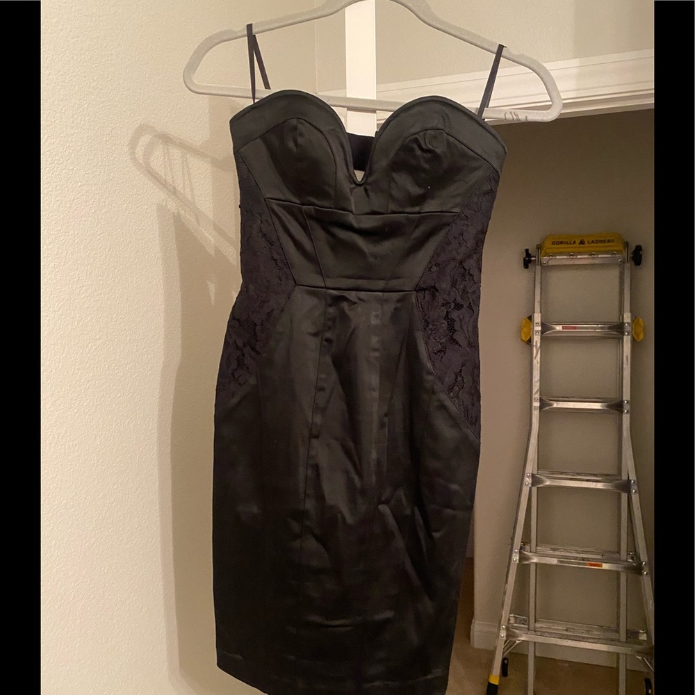 Bebe sweetheart dress